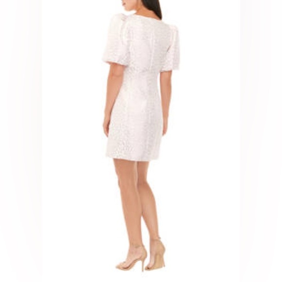 Crown & Ivy Light Pink Women's Short Puff Sleeve Jacquard Cocktail Dress Size 6 - Picture 11 of 11